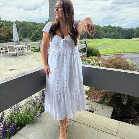 Lilly Pulitzer Lantana Eyelet Midi Dress - Picture 4 of 4